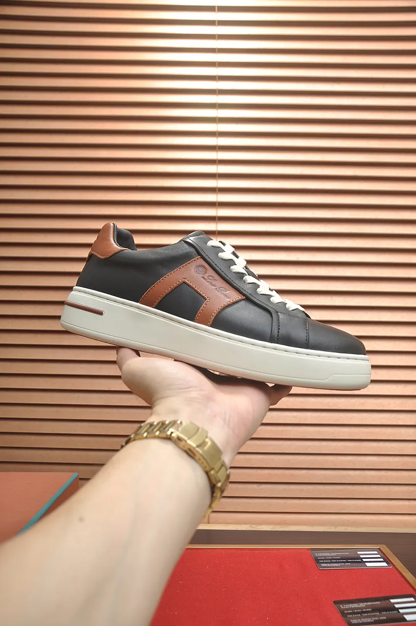Men's men's shoes 💰580💶[𝐥𝐨𝐫𝐨 𝐏𝐢𝐚𝐧𝐚] lp classic loafers, an Italian treasure brand, the only brand that can match Hermès! Only after wearing it do we realize that we cannot let down our feet. The upper is imported cashmere, the lining of water-dyed cowhide ➕ the cowhide feet, the official original glass rubber outsole, and the pendant. Exclusive original packaging (tag ➕ brand paper ➕ outer box ➕ hand bag) code number: 38-46 (45 46 customized)